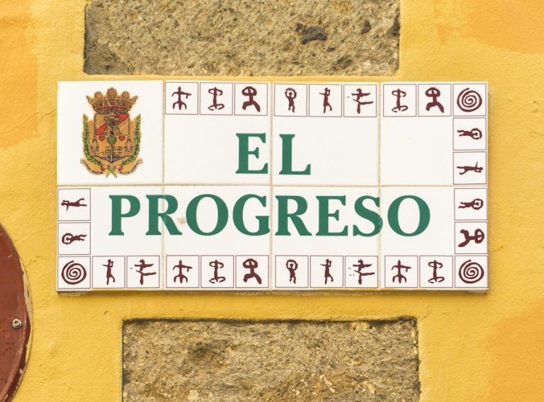 Photo "Improving language proficiency through dialogues"